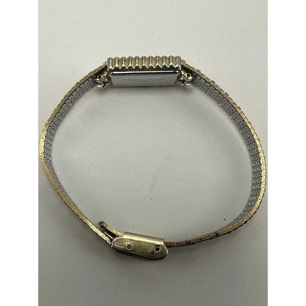 Pierre Cardin Ladies Watch New Battery 18MM 7